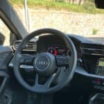 Grenzüberschreitende Route auf dem Navigationssystem in einem TUI Cars Audi A3